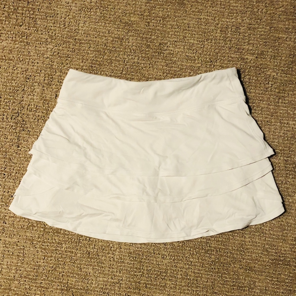 ATHLETA pleated skirt!!